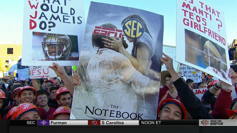 Illustration for article titled Rape Jokes Everywhere: Your College GameDay Sign Roundup